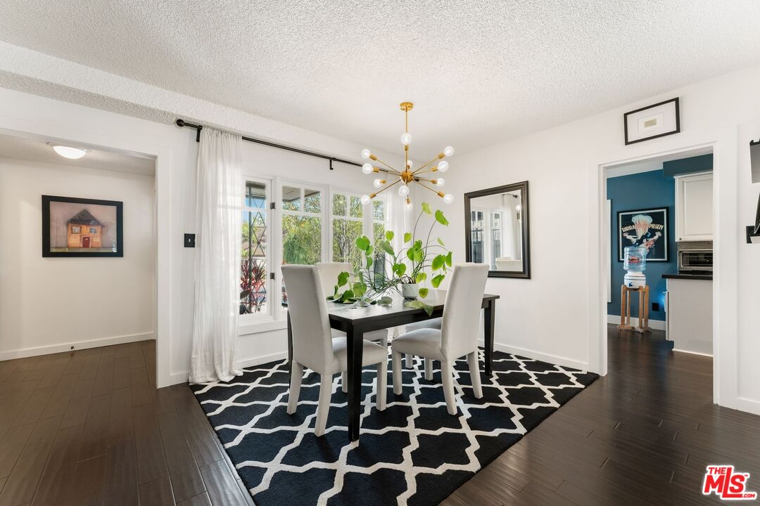 1903 Preuss Road Los Angeles, CA 90034 - Photo 6 of 44 Gallery Image 6