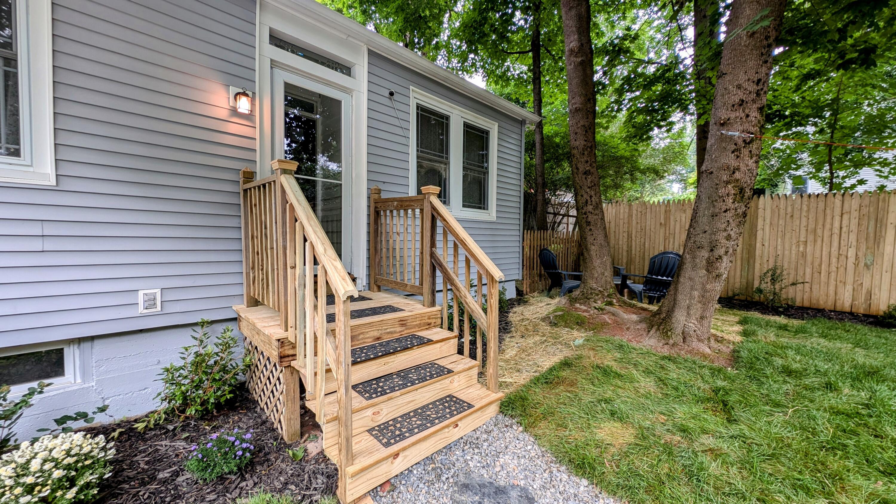 15 Highland Lane Bangor, ME 04401 - Photo 6 of 78 Outside Entry