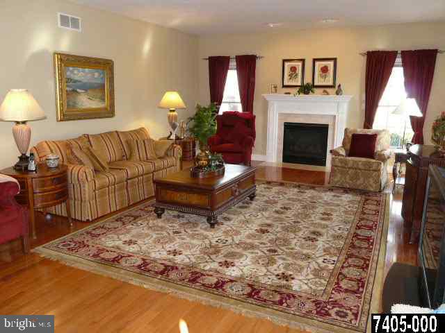 2883 Dewberry Road, Unit 121 York, PA 17404 - Photo 7 of 25 Gallery Image 7