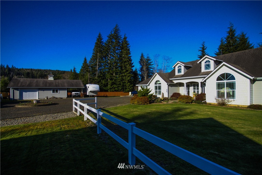 230 Old Hill Road Aberdeen, WA 98520 - Photo 3 of 21 Gallery Image 3