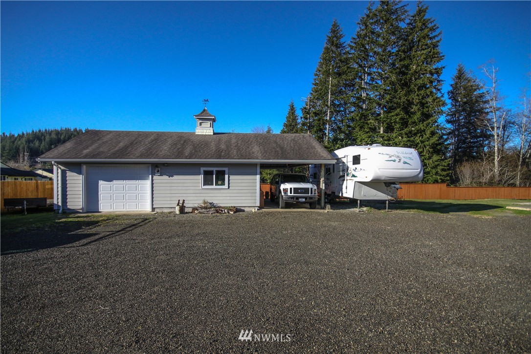 230 Old Hill Road Aberdeen, WA 98520 - Photo 4 of 21 Gallery Image 4