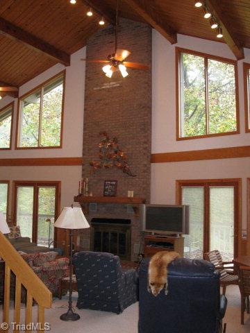 1009 Aubrey Turner Road Crumpler, NC 28617 - Photo 5 of 24 Gallery Image 5