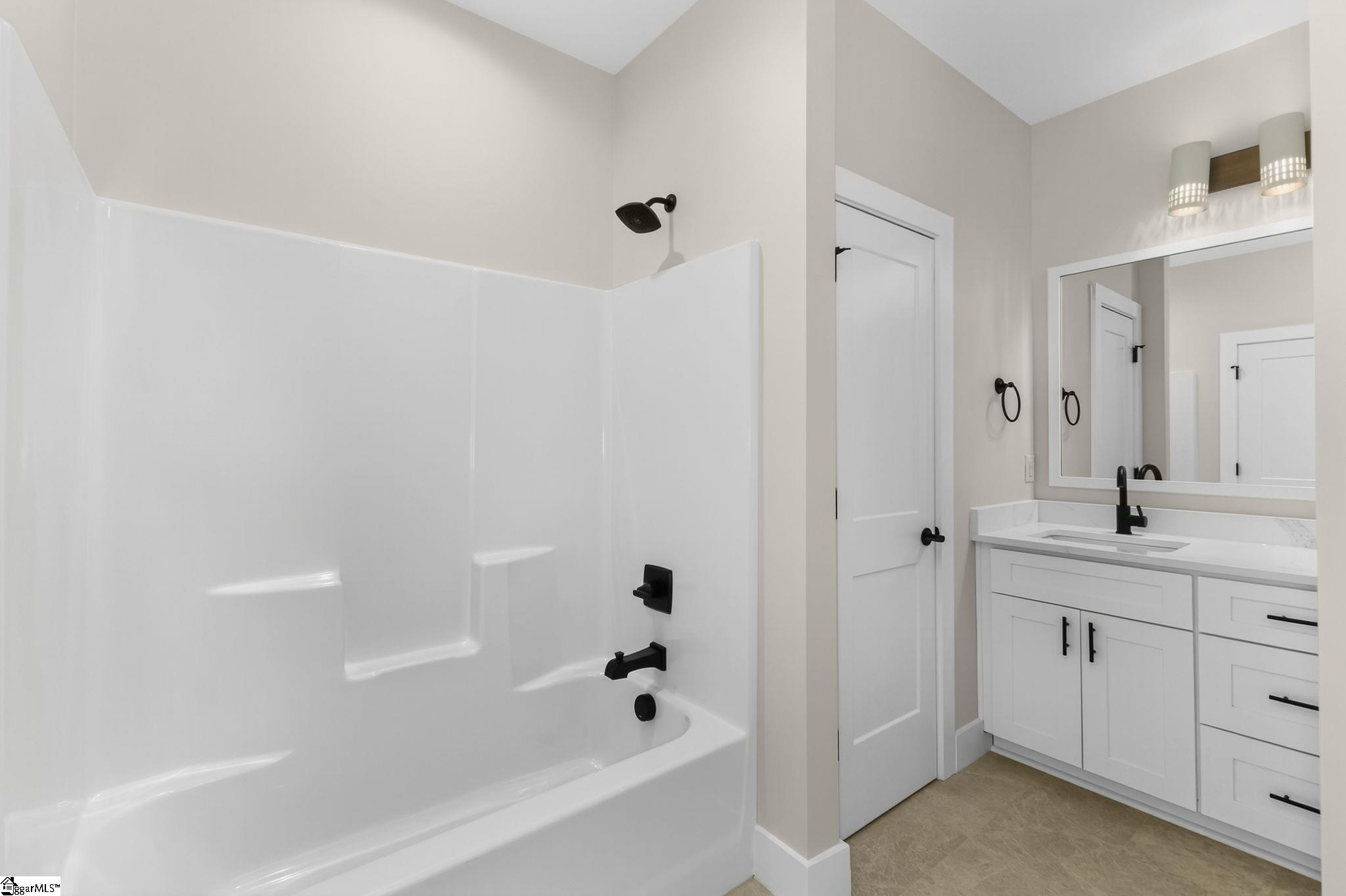 6910 Mountain View Road Taylors, SC 29687 - Photo 30 of 46