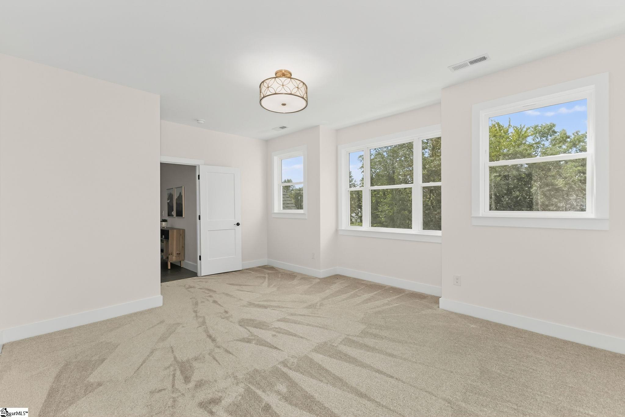 6910 Mountain View Road Taylors, SC 29687 - Photo 31 of 46