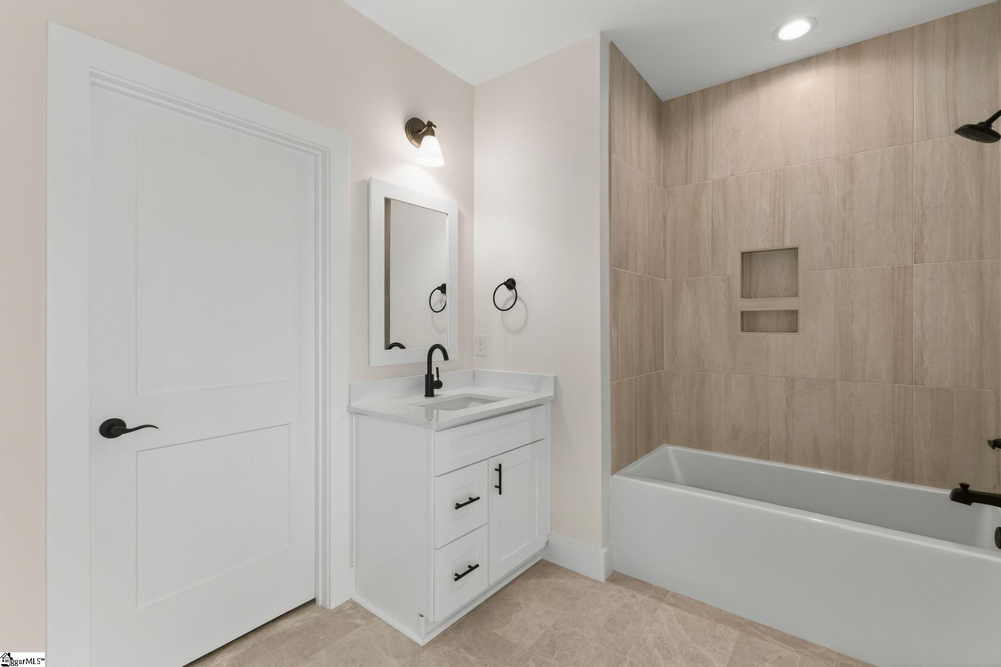 6910 Mountain View Road Taylors, SC 29687 - Photo 33 of 46