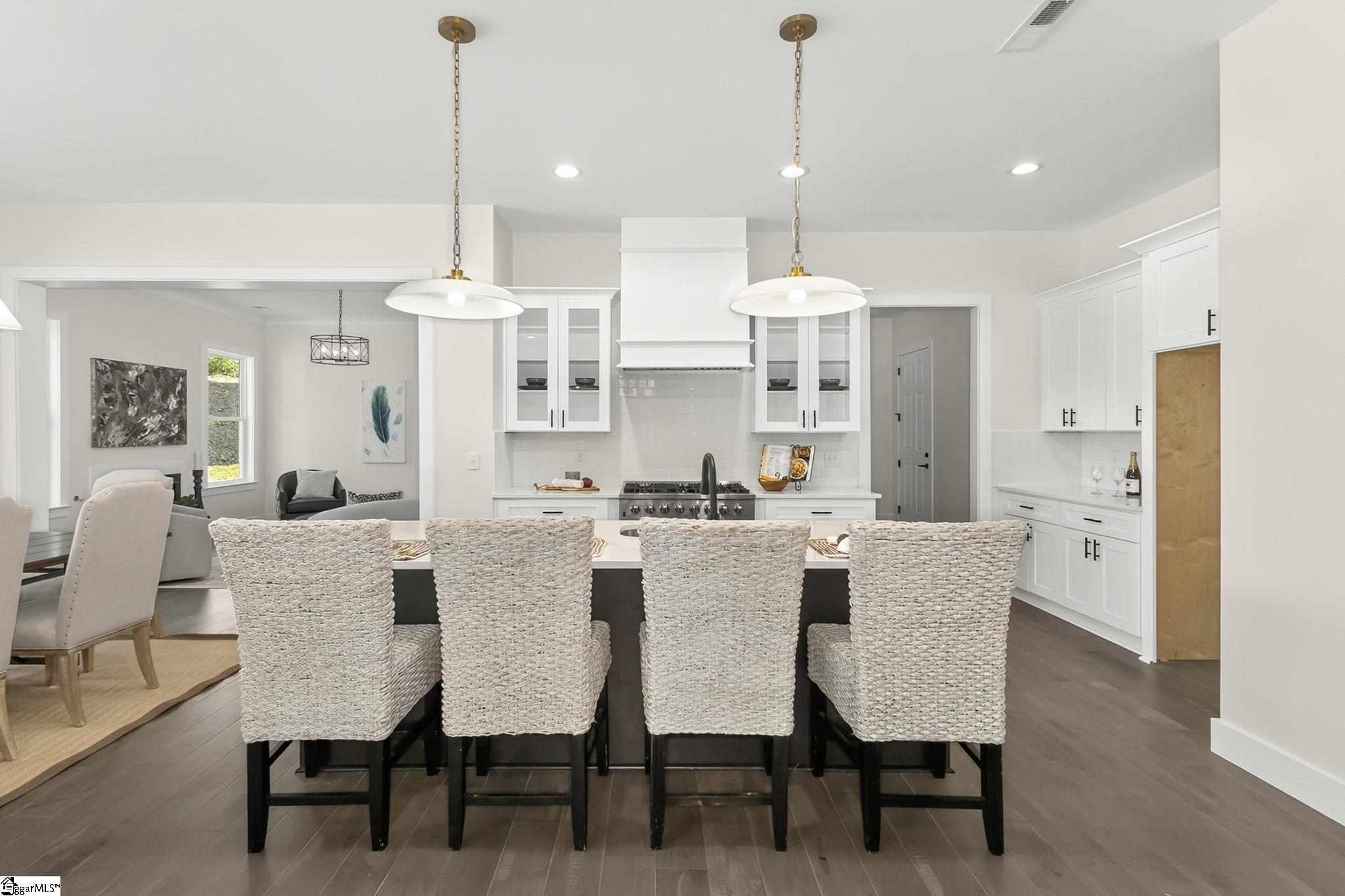 6910 Mountain View Road Taylors, SC 29687 - Photo 9 of 46