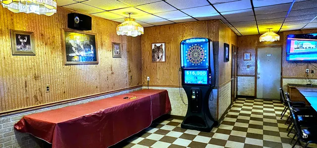 $630,000 | 7400 Archer Road, Unit 7400, Justice, IL 60458