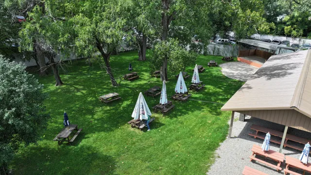 $630,000 | 7400 Archer Road, Unit 7400, Justice, IL 60458