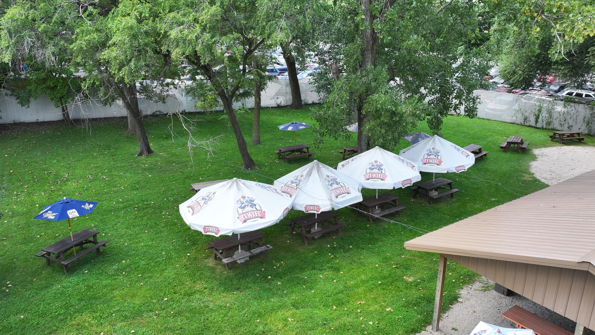 7400 Archer Road, Unit 7400 Justice, IL 60458 - Photo 6 of 76 a garden view with a seating space