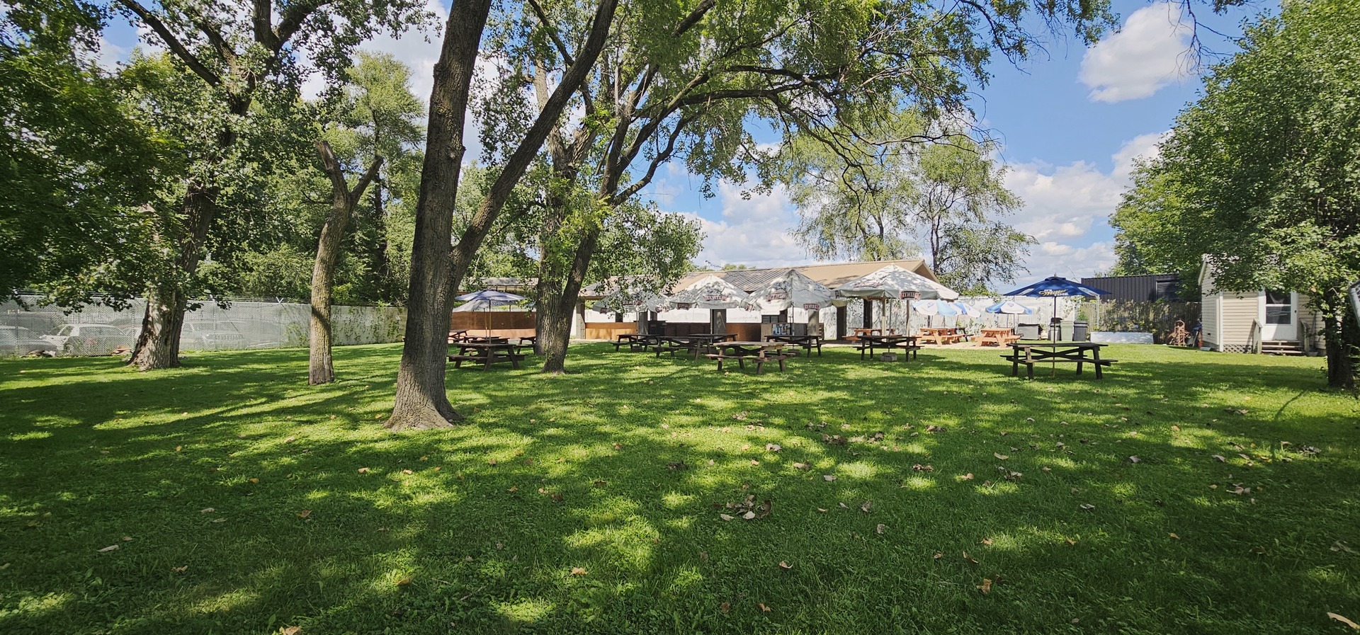 7400 Archer Road, Unit 7400 Justice, IL 60458 - Photo 62 of 76 a view of a park with large trees