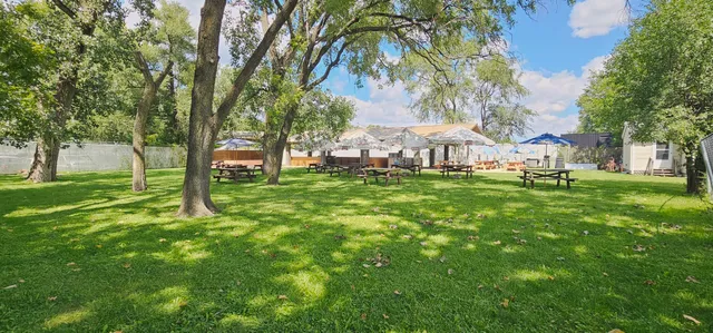 $630,000 | 7400 Archer Road, Unit 7400, Justice, IL 60458