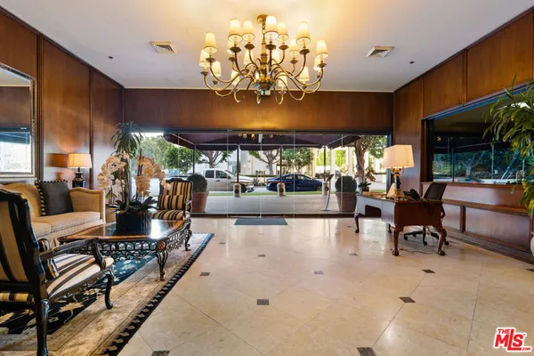 $7,900 | 10550 Wilshire Boulevard, Unit 502, Los Angeles, CA 90024