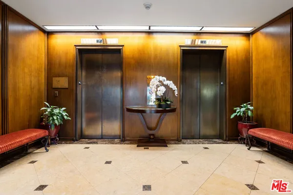 $7,900 | 10550 Wilshire Boulevard, Unit 502, Los Angeles, CA 90024