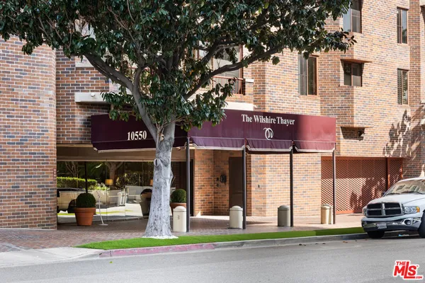 $7,900 | 10550 Wilshire Boulevard, Unit 502, Los Angeles, CA 90024