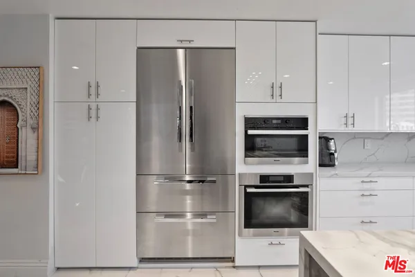 $7,900 | 10550 Wilshire Boulevard, Unit 502, Los Angeles, CA 90024