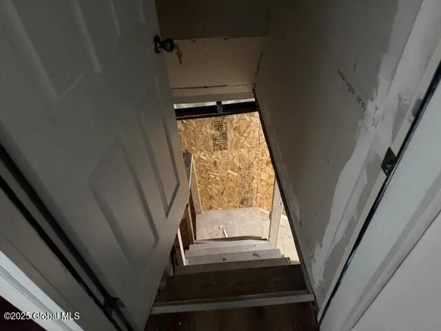 $145,000 | 38 Glen Avenue, Amsterdam, NY 12010