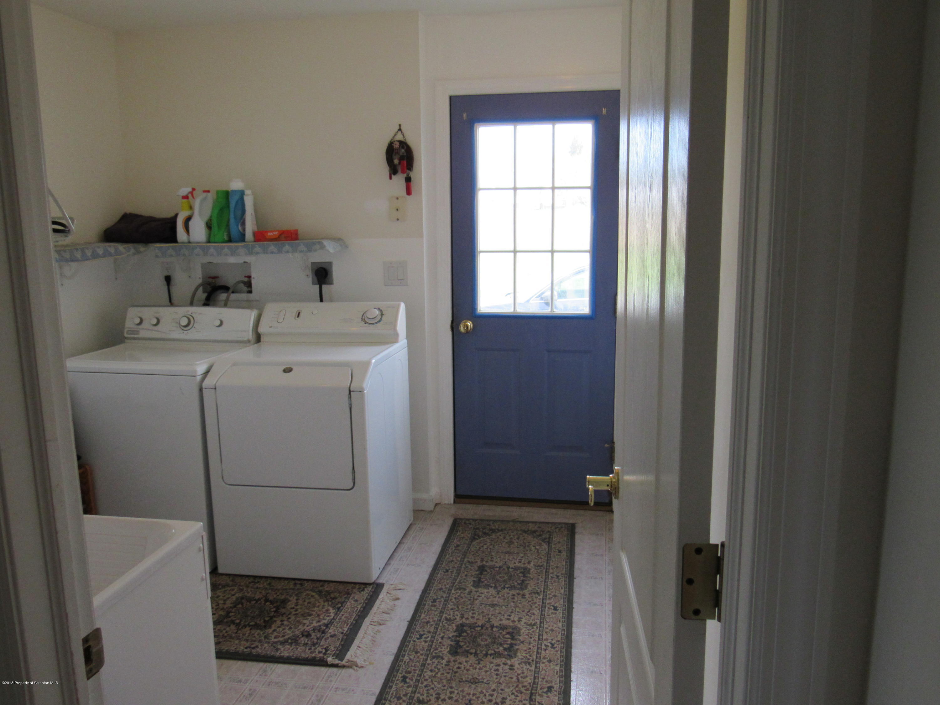 927 Seamans Road Factoryville, PA 18419 - Photo 19 of 21 Gallery Image 19