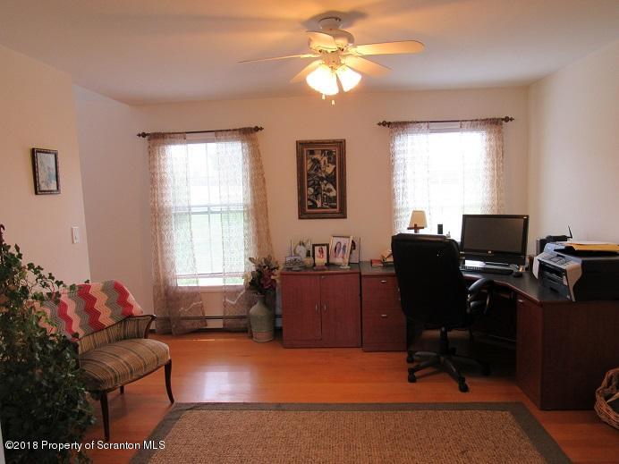 927 Seamans Road Factoryville, PA 18419 - Photo 10 of 21 Gallery Image 10