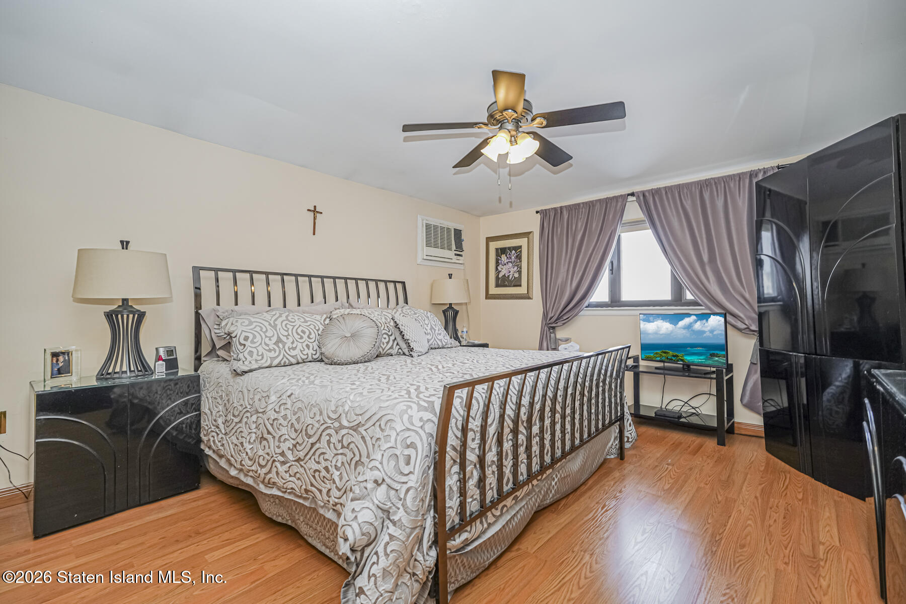 985 Rensselaer Avenue Staten Island, NY 10309 - Photo 16 of 24 Photo Feb 07 2026, 1 07 47 PM