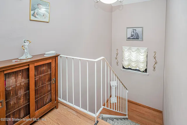 $749,999 | 985 Rensselaer Avenue | Woodrow