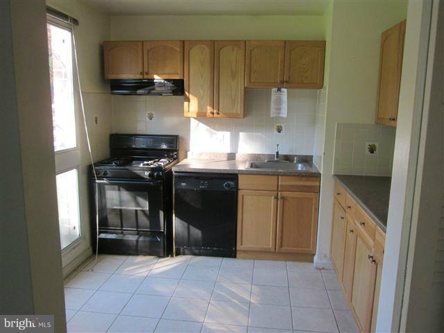 7979 Riggs Road, Unit 2 Hyattsville, MD 20783 - Photo 1 of 10 Kitchen