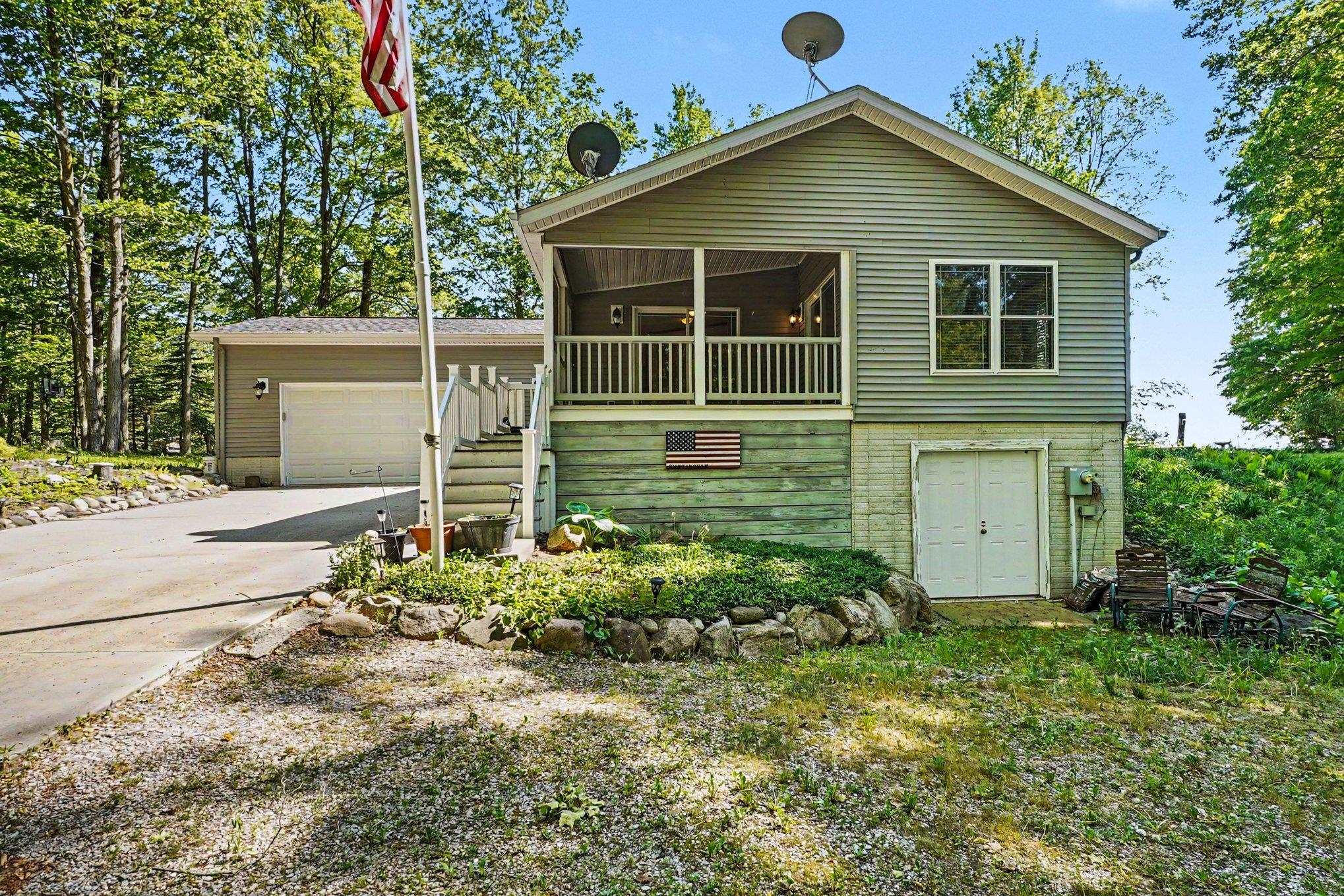3434 Maple Ridge Road, Unit LOT: 2832 Lupton, MI 48635 - Photo 1 of 35