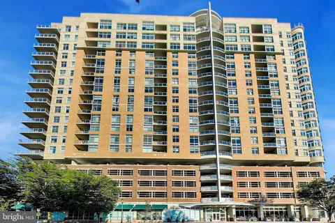 $589,000 | 5750 Bou Avenue, Unit 1501, Rockville, MD 20852