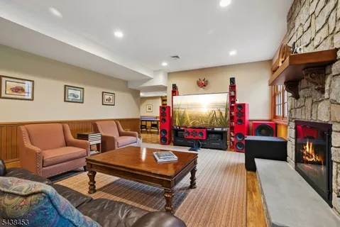 $2,299,000 | 56 Will Lane, Watchung, NJ 07069
