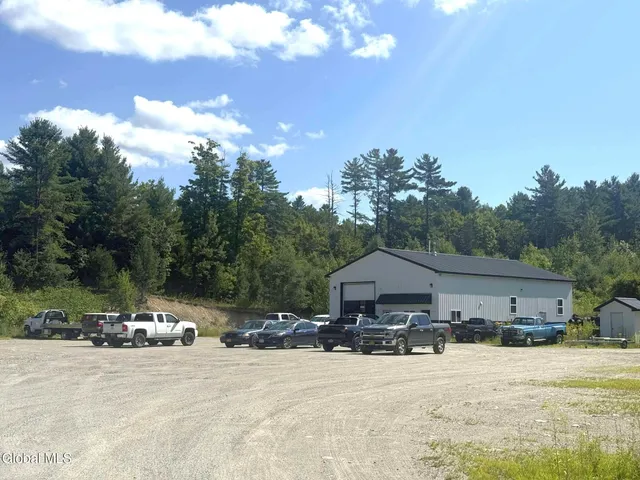 $724,900 | 23 Industrial Drive, Schroon, NY 12870