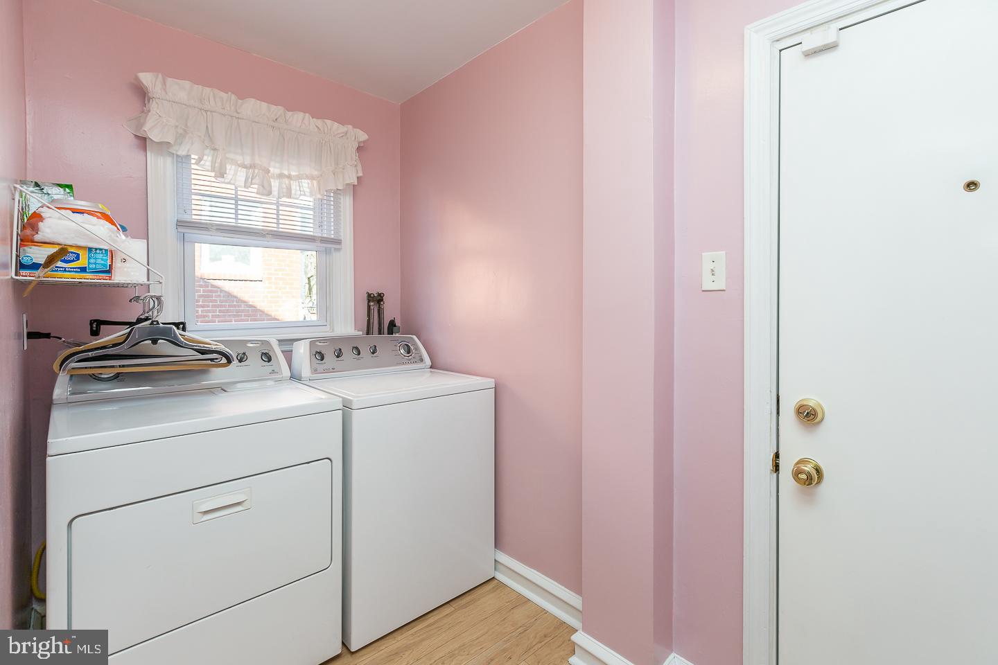 8427 Pembrook Road Philadelphia, PA 19128 - Photo 13 of 31 Gallery Image 13