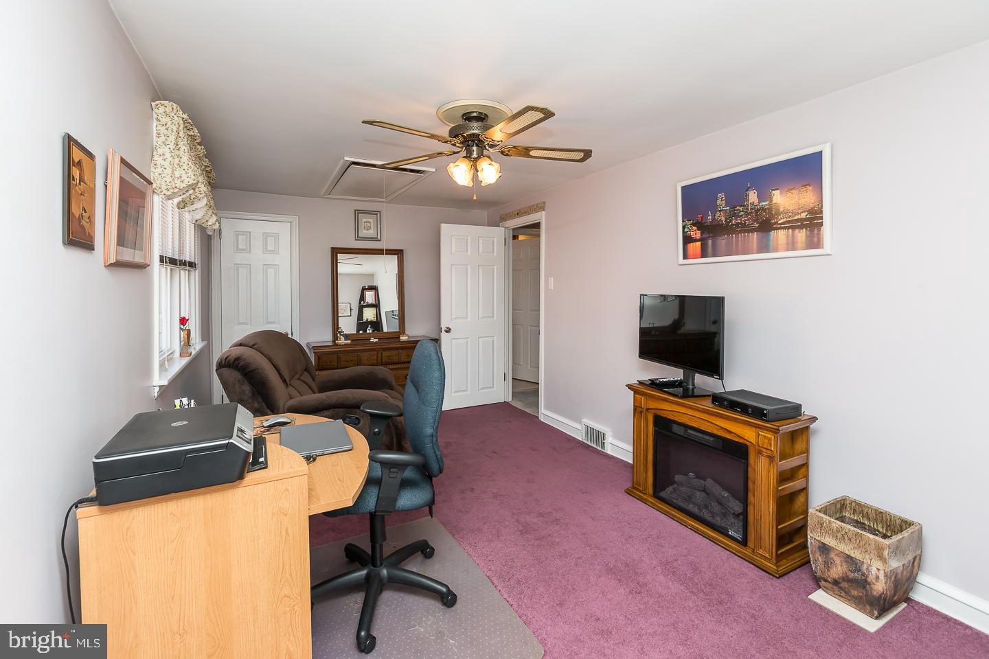 8427 Pembrook Road Philadelphia, PA 19128 - Photo 23 of 31 Gallery Image 23