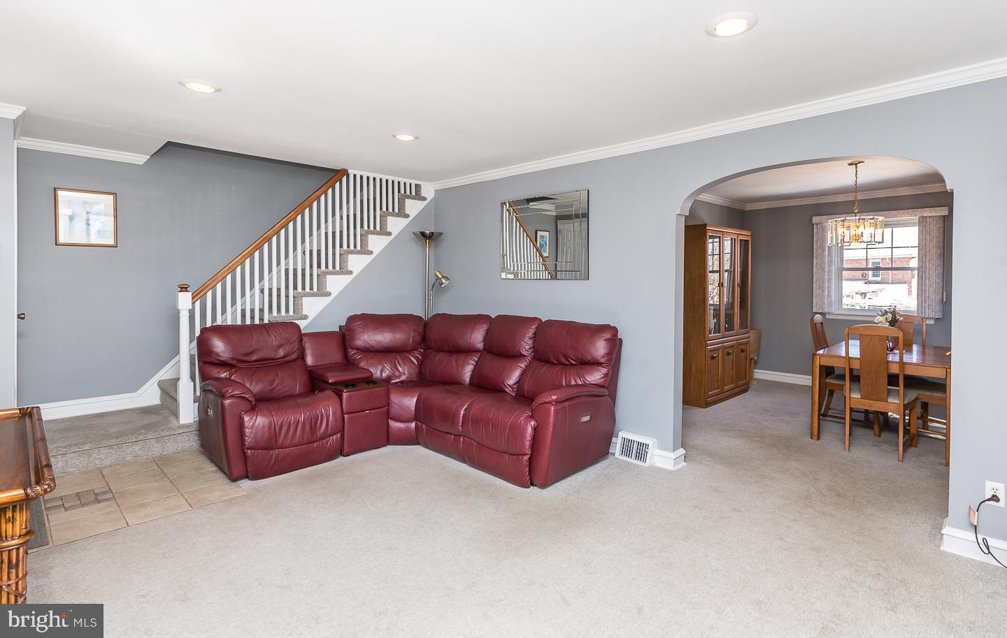 8427 Pembrook Road Philadelphia, PA 19128 - Photo 4 of 31 Gallery Image 4