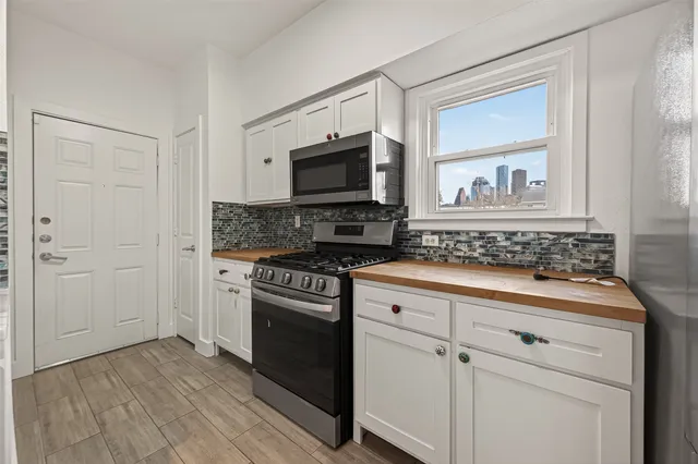 $343,000 | 1620 Andrews Street, Houston, TX 77019