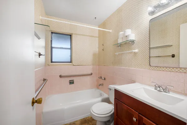 $550,000 | 1504 West Airport Avenue, Lompoc, CA 93436