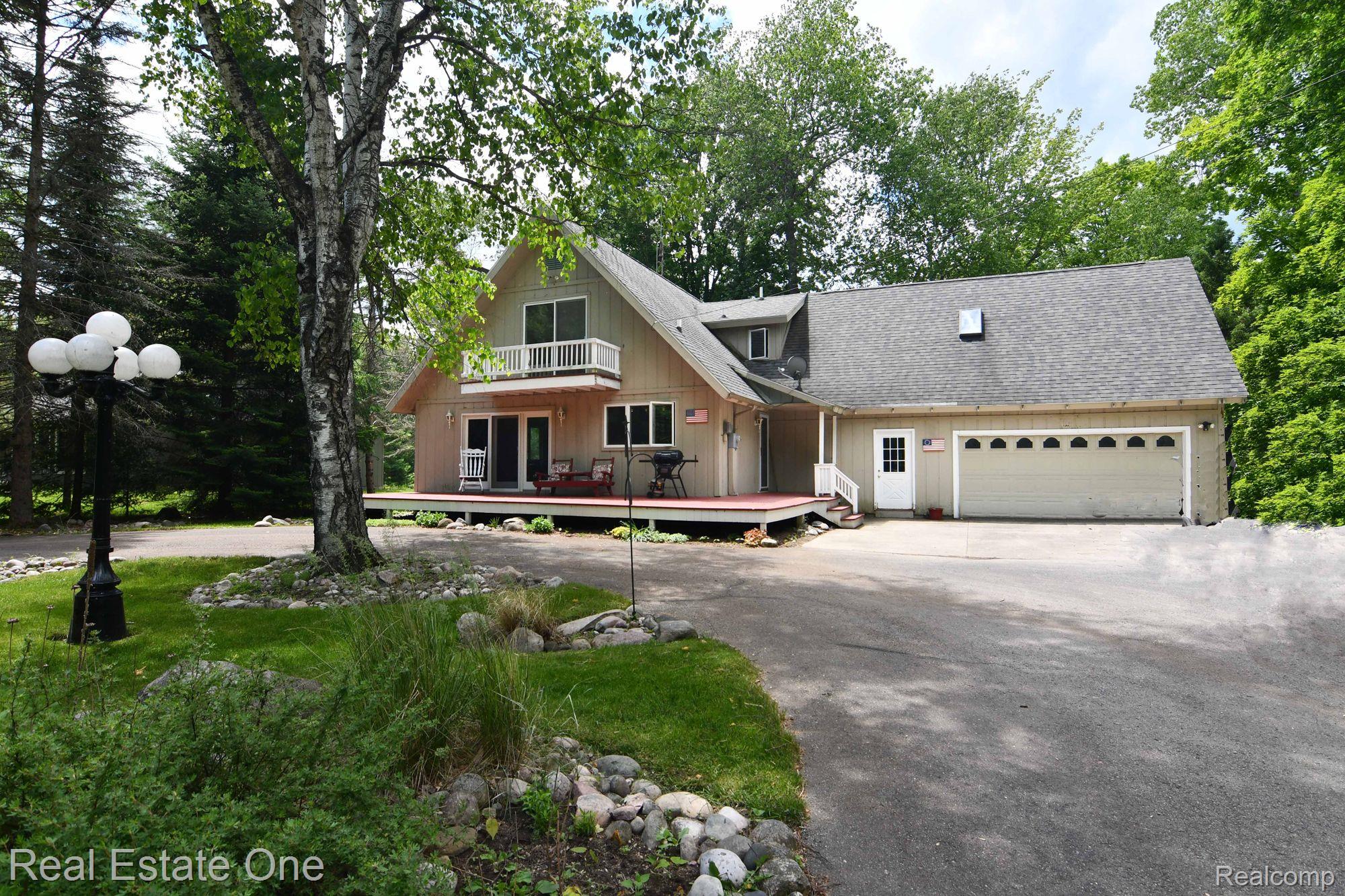 4369 Racoon Trail Lincoln, MI 48742 - Photo 9 of 36 Chalet Style Home