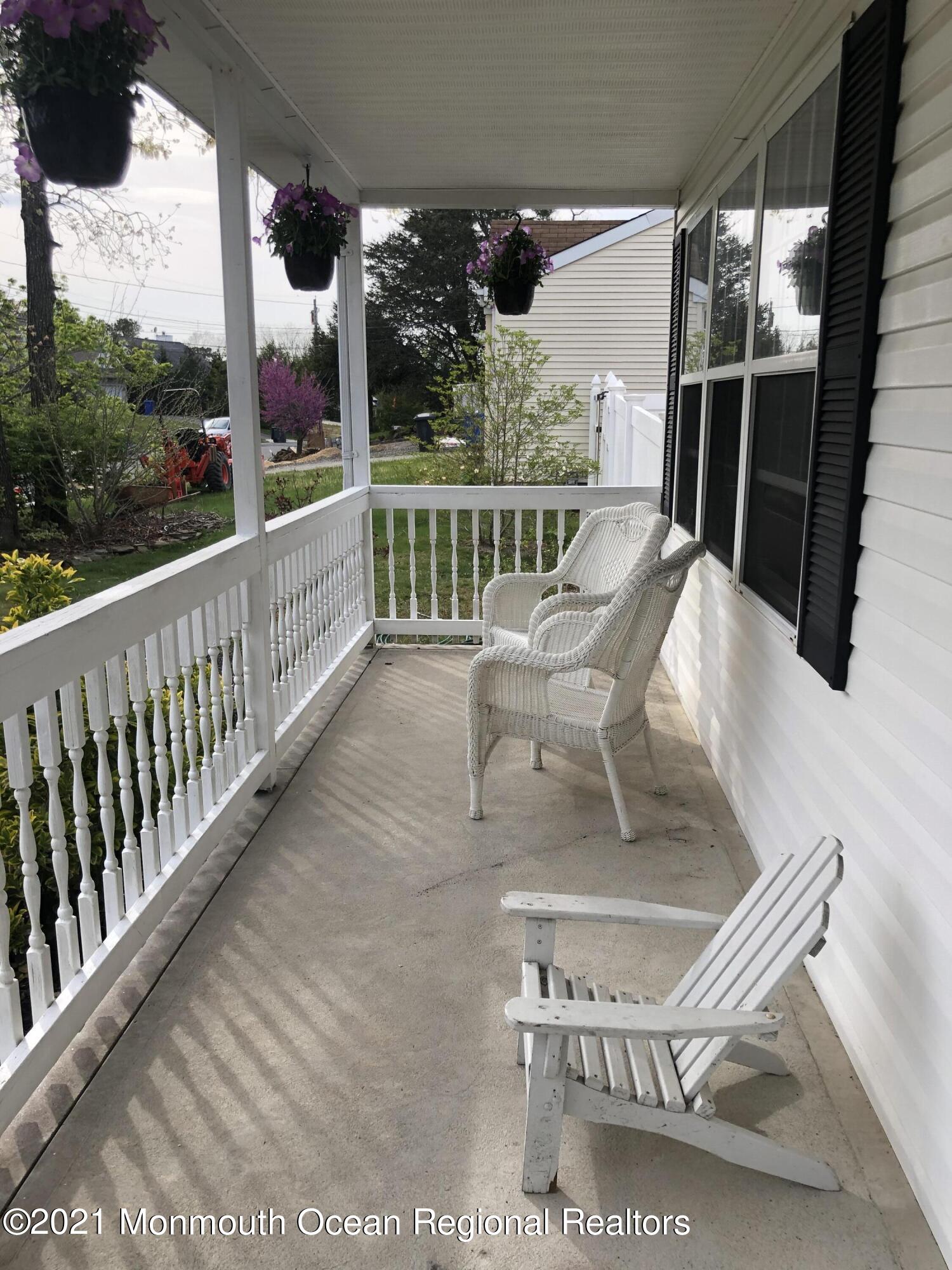 129 Stowaway Road Manahawkin, NJ 08050 - Photo 36 of 45 IMG_3348
