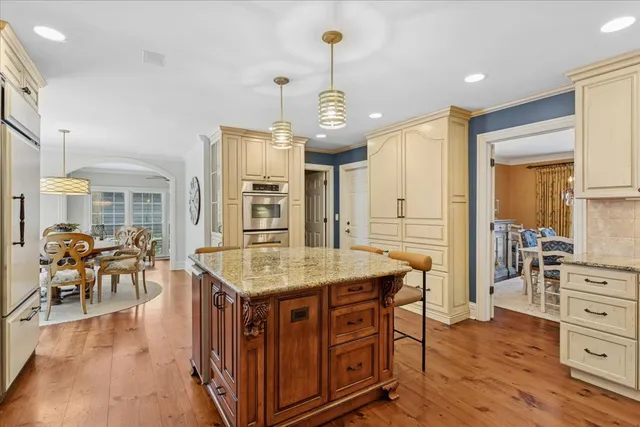 $999,000 | 2250 Lisson Road, Naperville, IL 60565