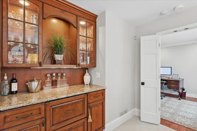 $999,000 | 2250 Lisson Road, Naperville, IL 60565