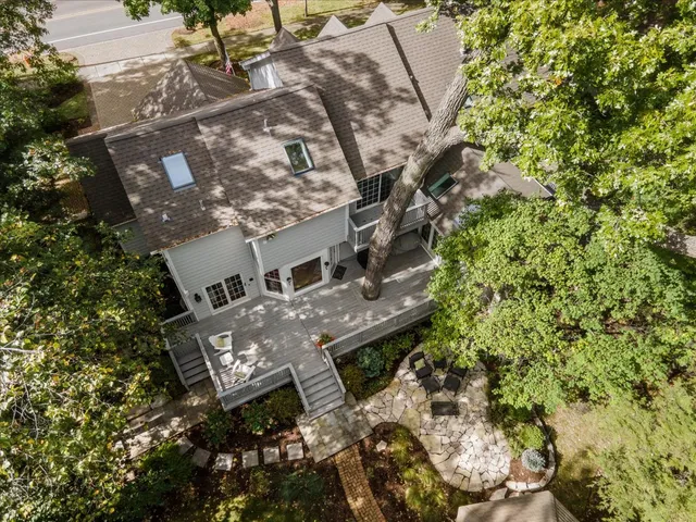 $999,000 | 2250 Lisson Road, Naperville, IL 60565