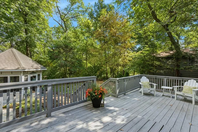 $999,000 | 2250 Lisson Road, Naperville, IL 60565