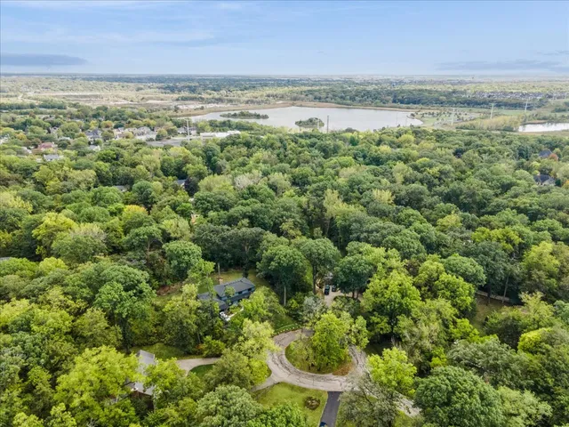 $999,000 | 2250 Lisson Road, Naperville, IL 60565