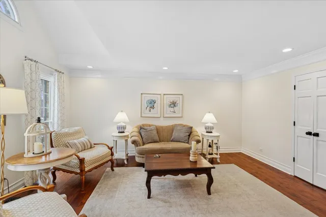 $999,000 | 2250 Lisson Road, Naperville, IL 60565