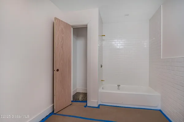 $374,900 | 133 Marjorie Lane, Unit 4, Middleburgh, NY 12122