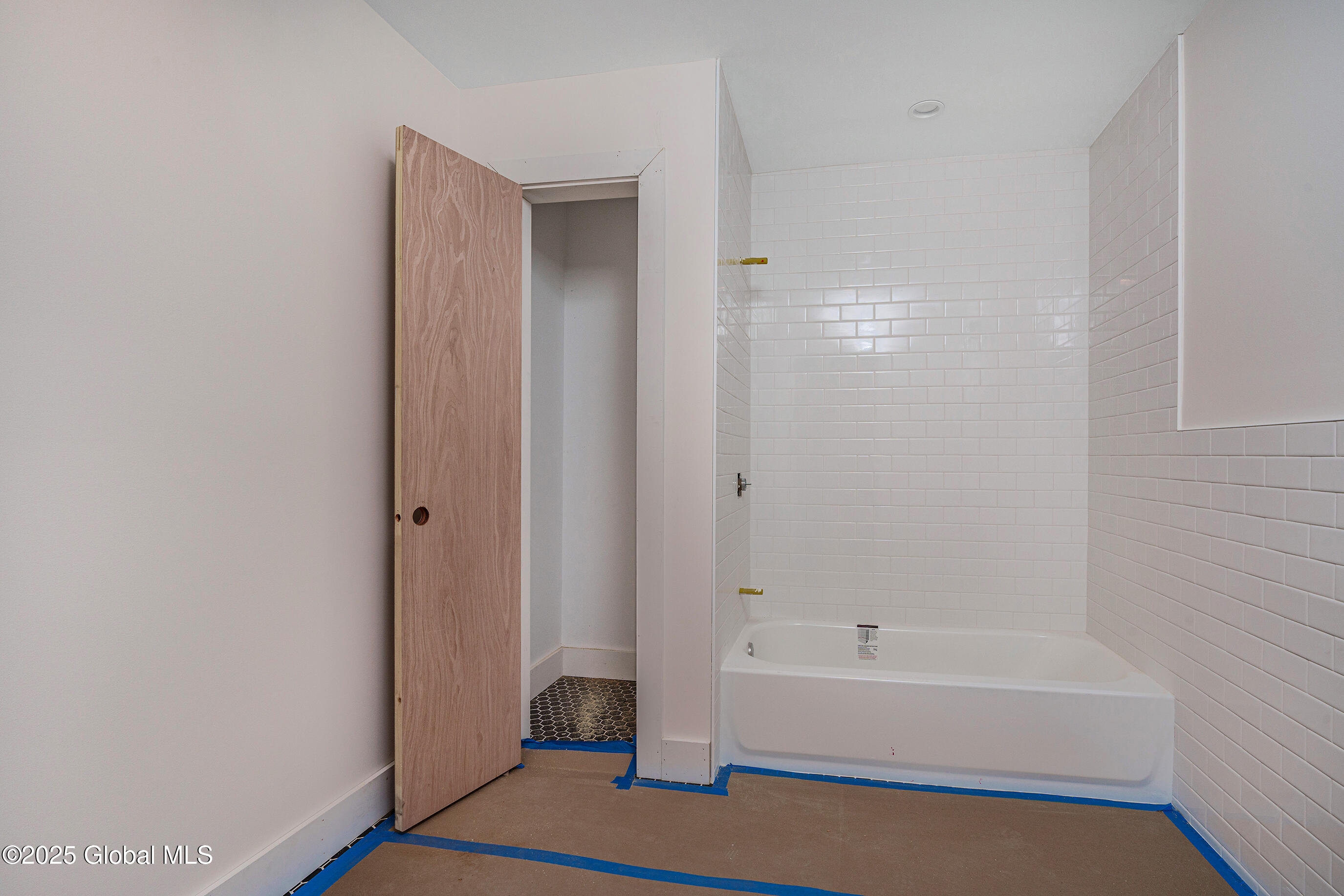 133 Marjorie Lane, Unit 4 Middleburgh, NY 12122 - Photo 20 of 28 025-133-Marjorie-Ln-Unit-1