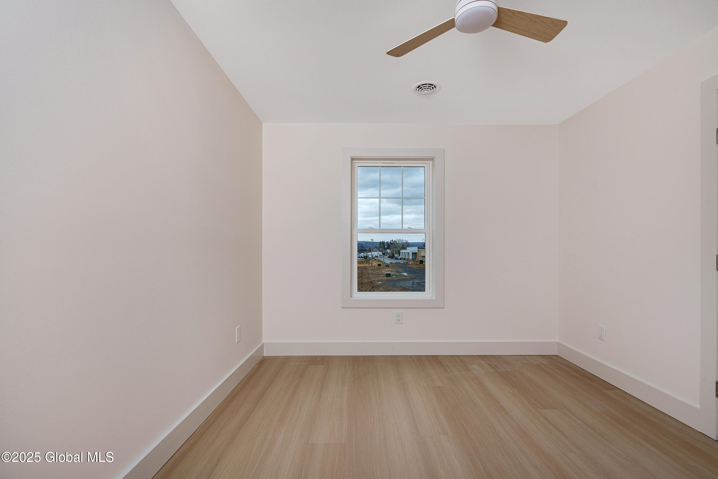 133 Marjorie Lane, Unit 4 Middleburgh, NY 12122 - Photo 23 of 28 028-133-Marjorie-Ln-Unit-1