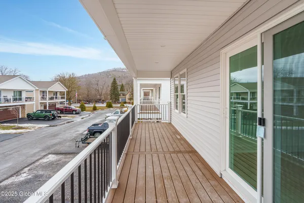 $374,900 | 133 Marjorie Lane, Unit 4, Middleburgh, NY 12122