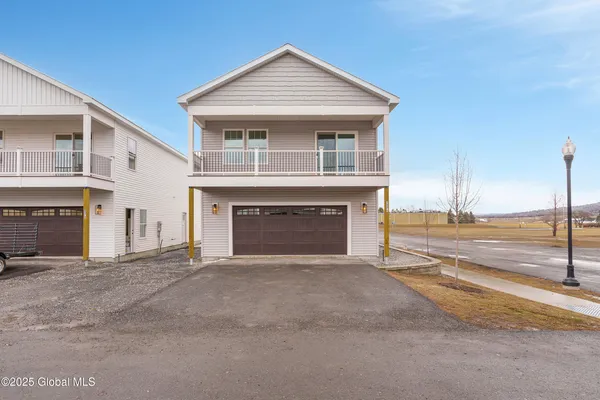 $374,900 | 133 Marjorie Lane, Unit 4, Middleburgh, NY 12122