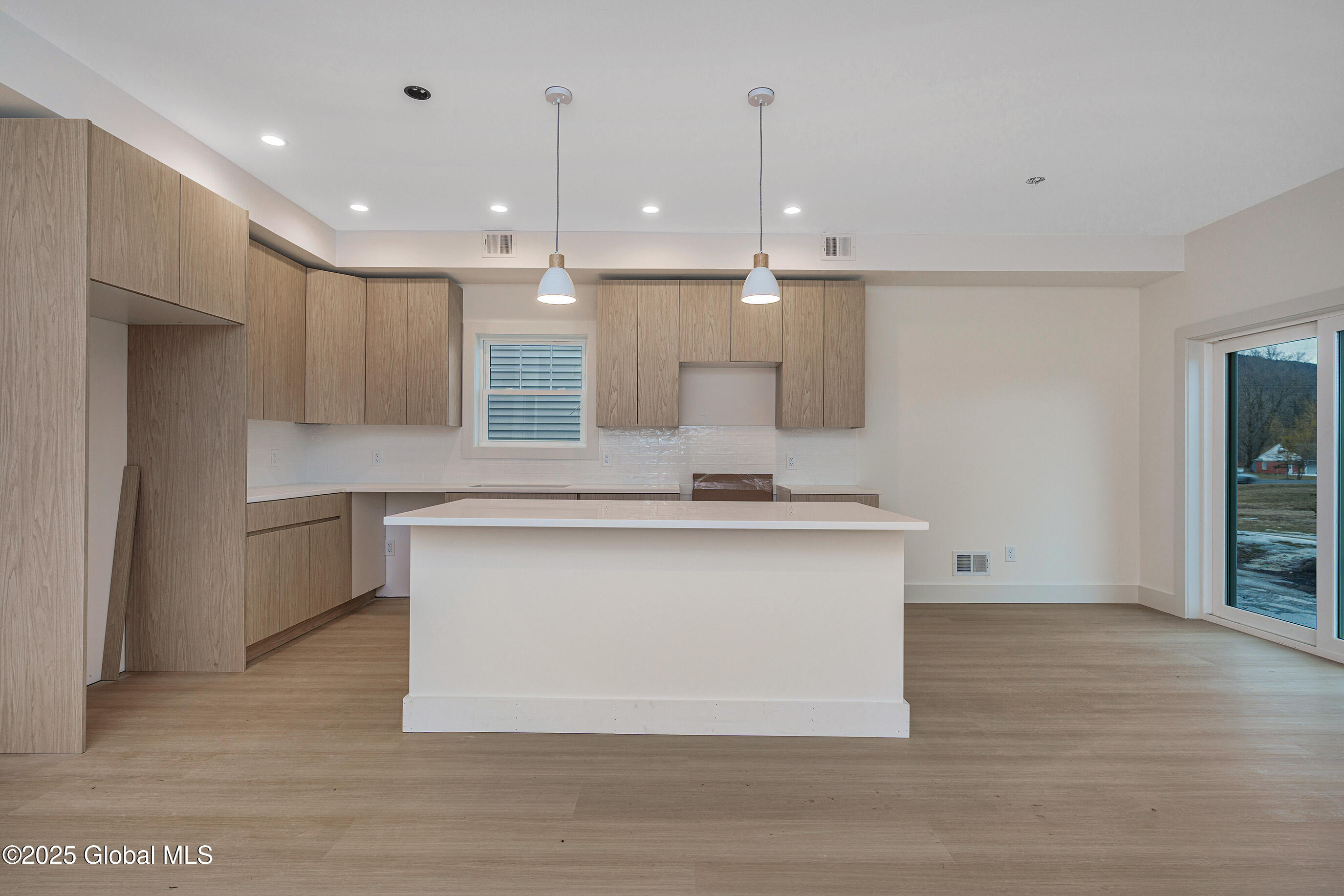 133 Marjorie Lane, Unit 4 Middleburgh, NY 12122 - Photo 4 of 28 005-133-Marjorie-Ln-Unit-1