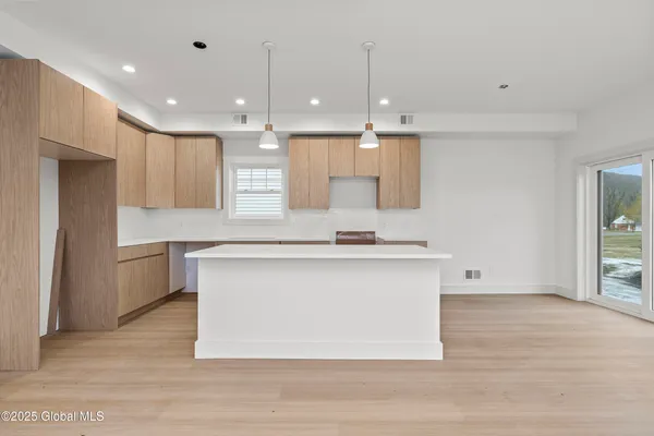 $374,900 | 133 Marjorie Lane, Unit 4, Middleburgh, NY 12122