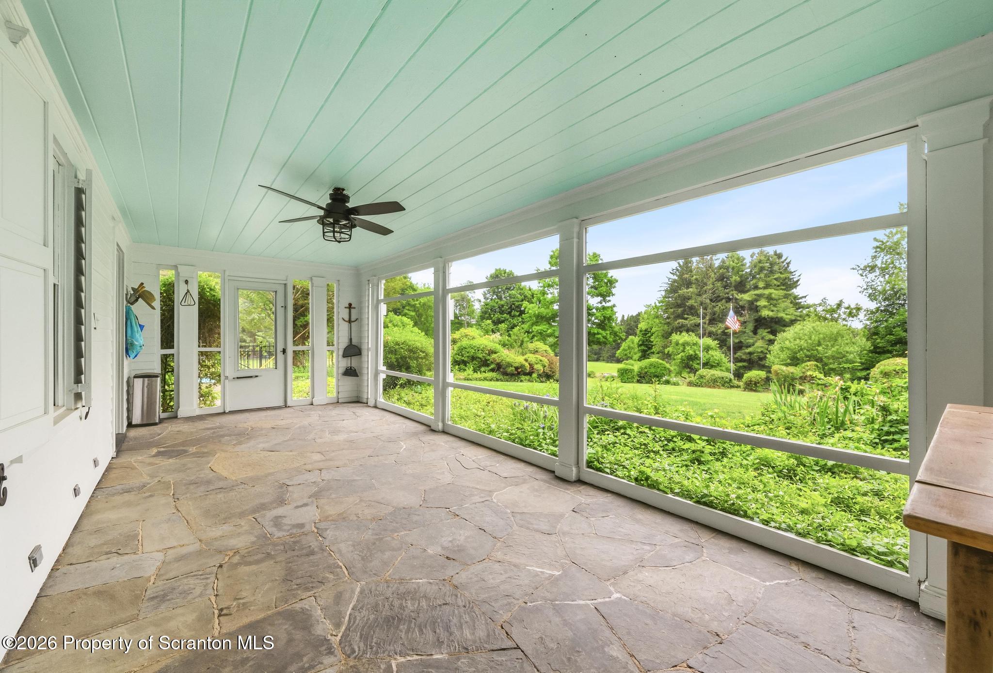 39 Golf Course Road Dallas, PA 18612 - Photo 49 of 111 DSC_8168